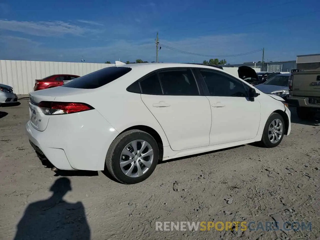 3 Photograph of a damaged car 5YFEPRAE1LP096098 TOYOTA COROLLA 2020