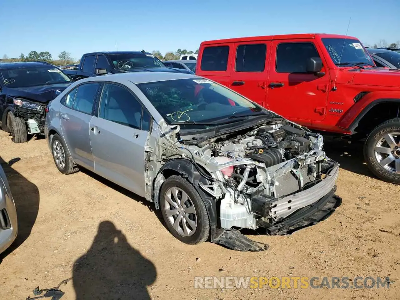 4 Photograph of a damaged car 5YFEPRAE1LP098630 TOYOTA COROLLA 2020