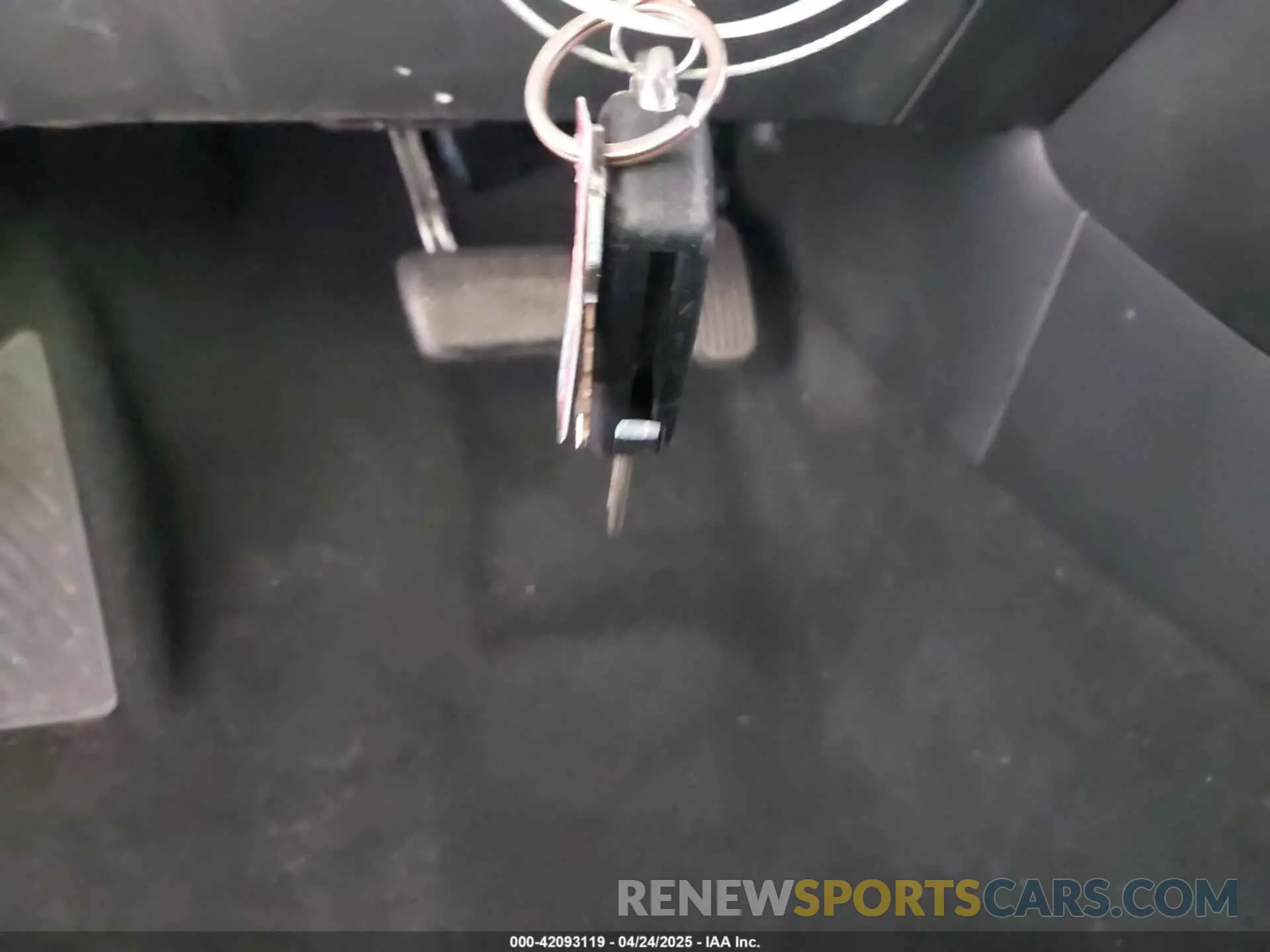 11 Photograph of a damaged car 5YFEPRAE1LP101610 TOYOTA COROLLA 2020