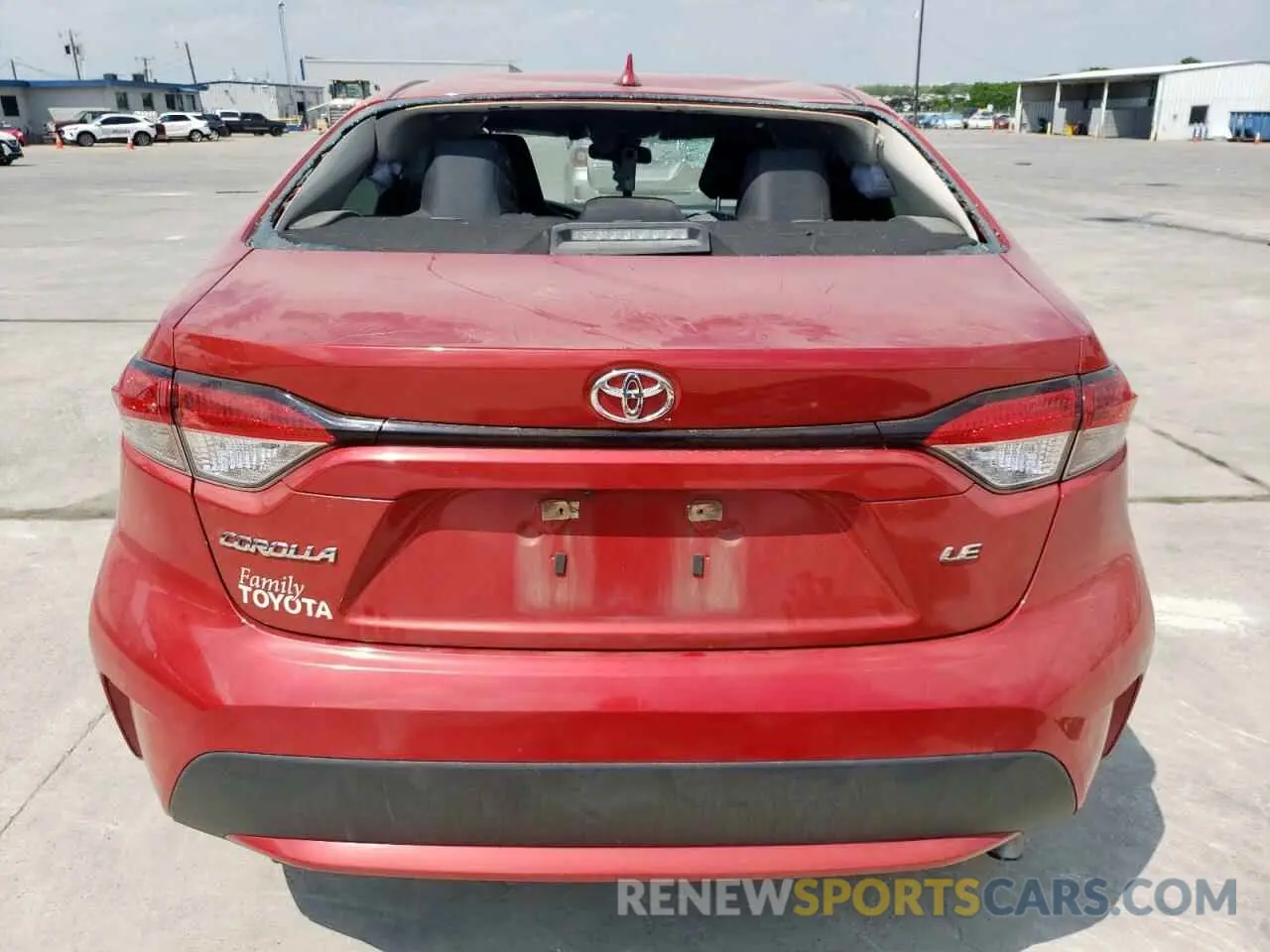 6 Photograph of a damaged car 5YFEPRAE1LP104877 TOYOTA COROLLA 2020