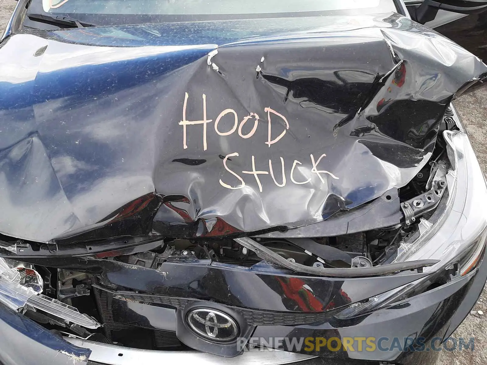 7 Photograph of a damaged car 5YFEPRAE1LP107052 TOYOTA COROLLA 2020