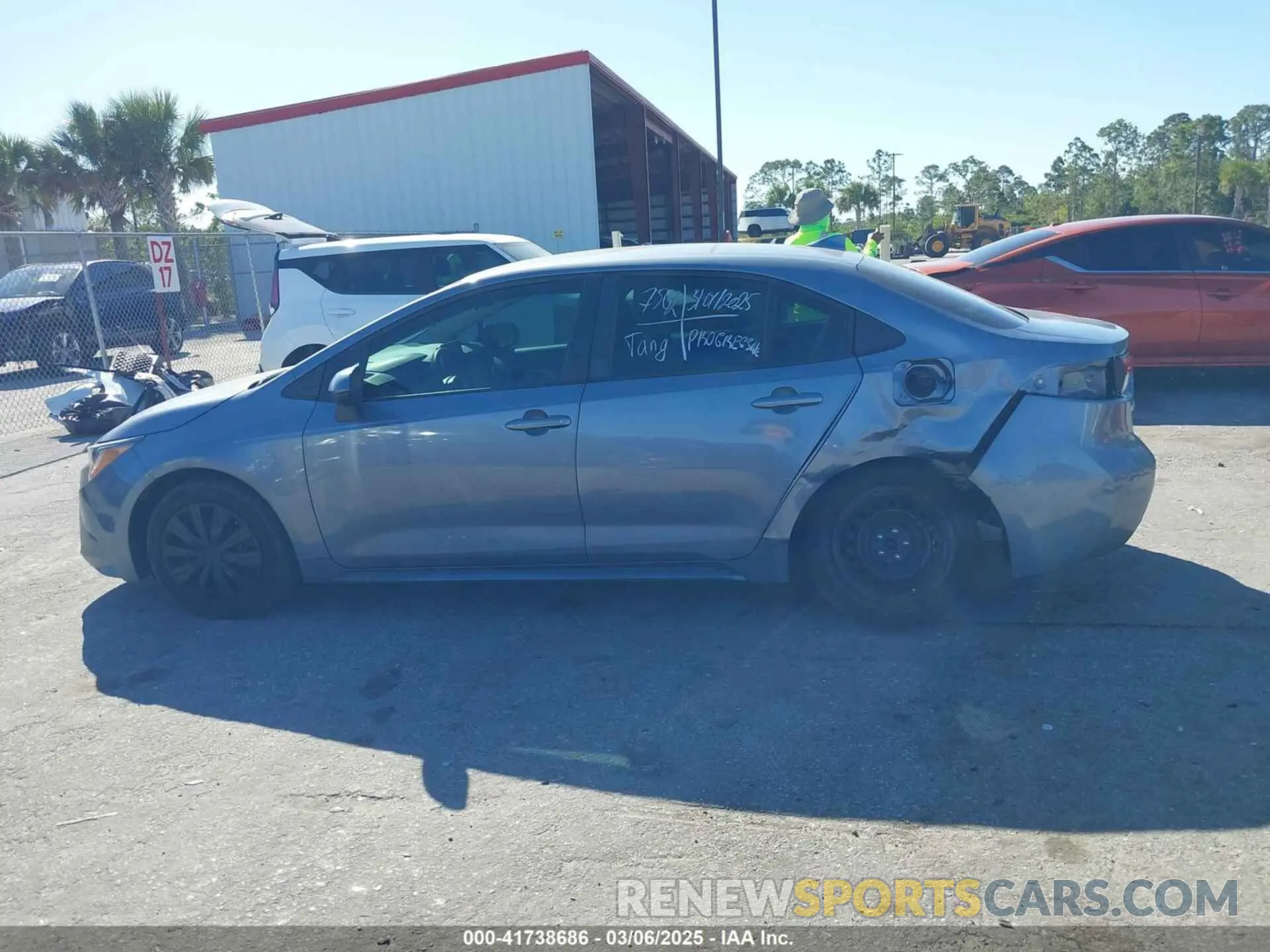 15 Photograph of a damaged car 5YFEPRAE1LP115412 TOYOTA COROLLA 2020