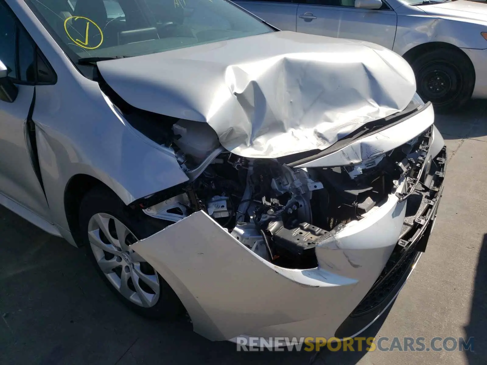 9 Photograph of a damaged car 5YFEPRAE1LP117306 TOYOTA COROLLA 2020