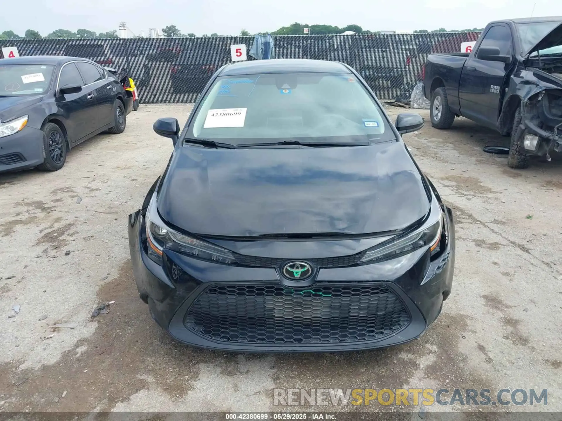 12 Фотография поврежденного автомобиля 5YFEPRAE1LP118651 TOYOTA COROLLA 2020