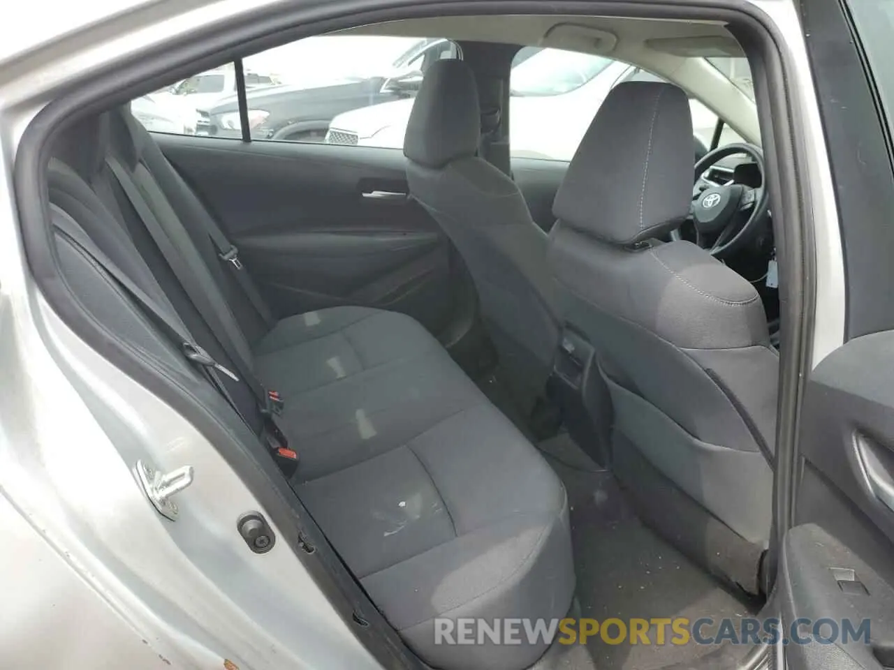 10 Photograph of a damaged car 5YFEPRAE1LP124594 TOYOTA COROLLA 2020