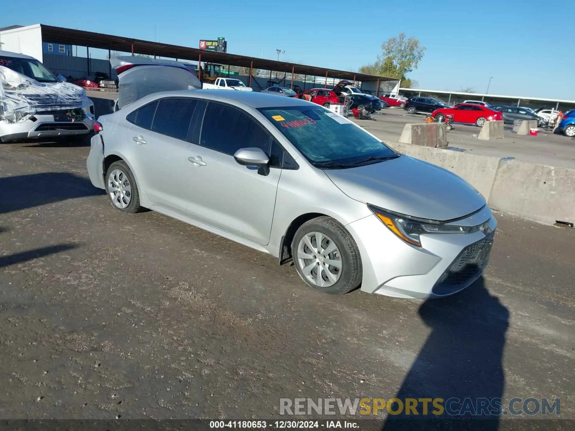 1 Photograph of a damaged car 5YFEPRAE1LP132209 TOYOTA COROLLA 2020