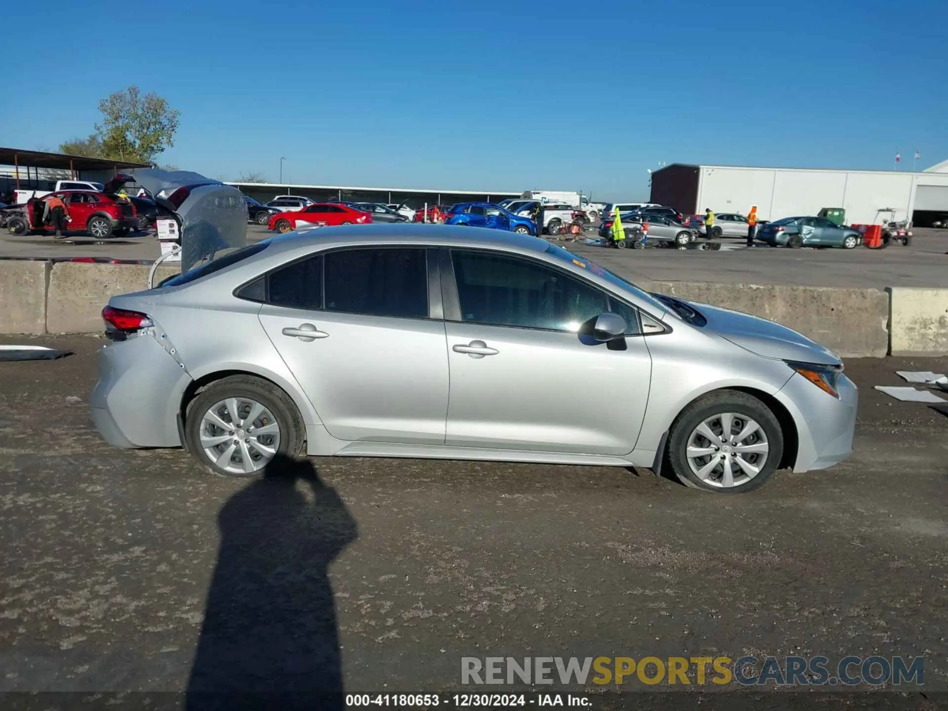 13 Photograph of a damaged car 5YFEPRAE1LP132209 TOYOTA COROLLA 2020