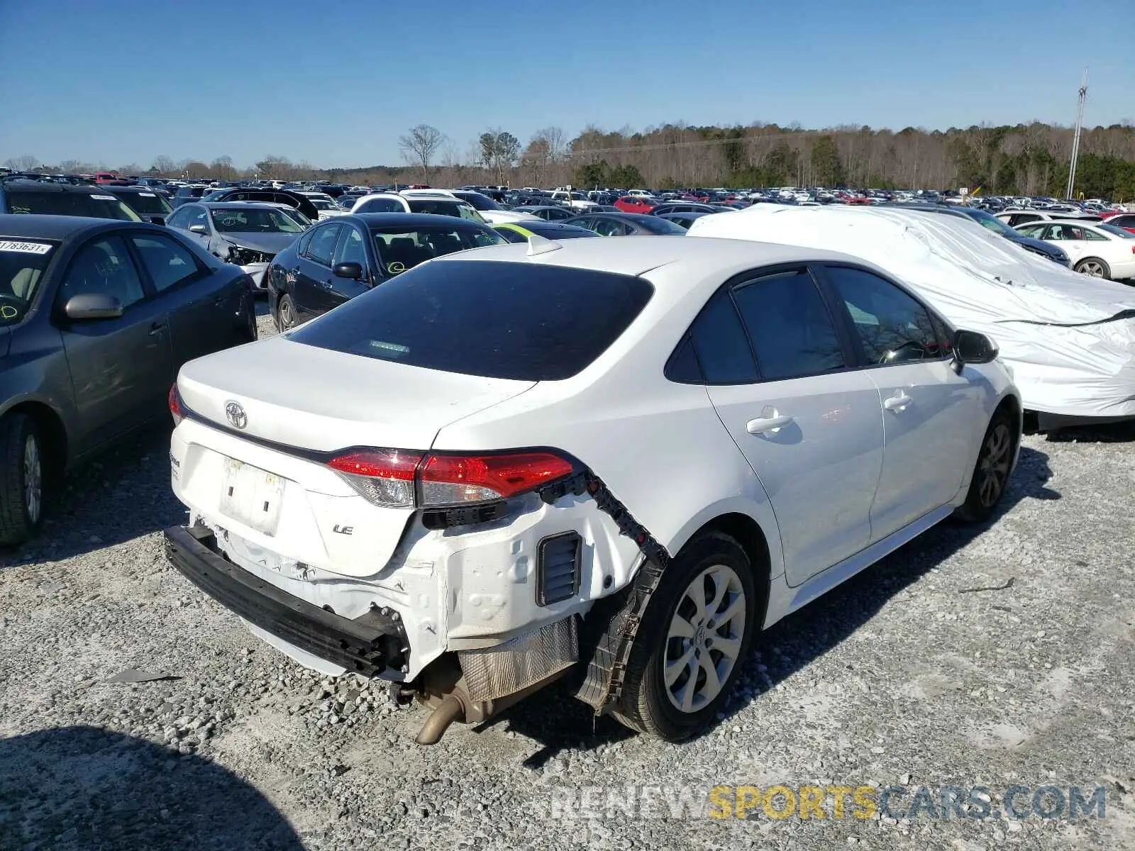 4 Photograph of a damaged car 5YFEPRAE1LP133800 TOYOTA COROLLA 2020