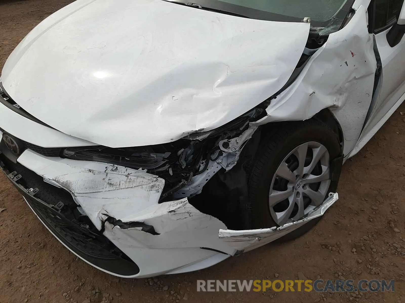 9 Photograph of a damaged car 5YFEPRAE1LP141749 TOYOTA COROLLA 2020