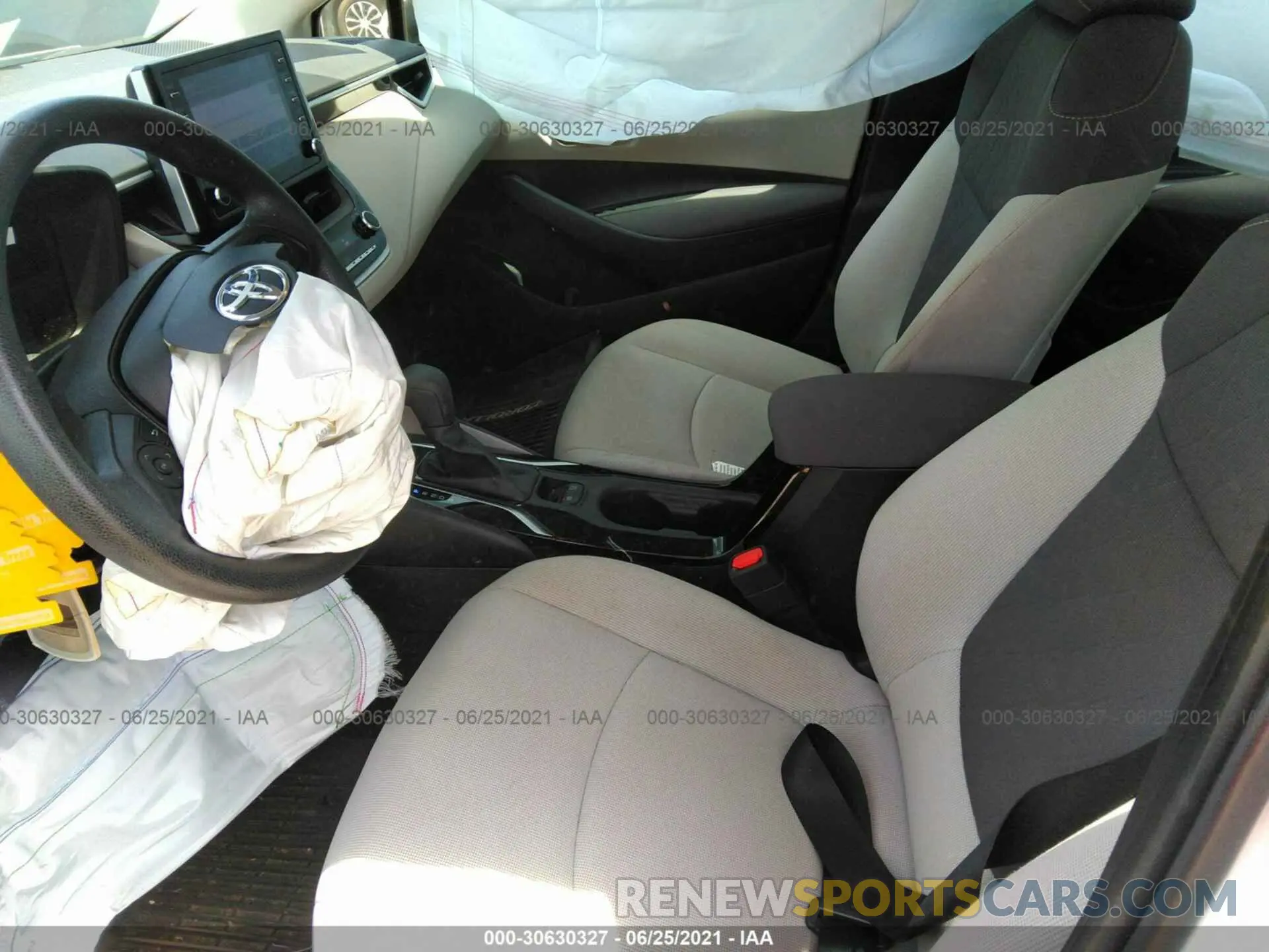 5 Photograph of a damaged car 5YFEPRAE2LP029543 TOYOTA COROLLA 2020