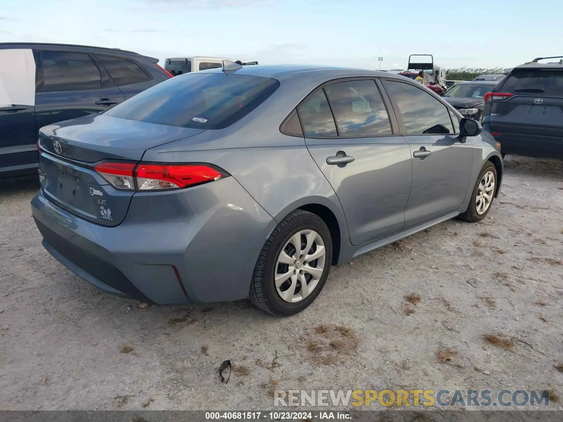 4 Photograph of a damaged car 5YFEPRAE2LP032264 TOYOTA COROLLA 2020