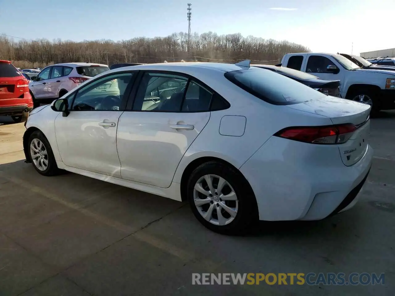 2 Photograph of a damaged car 5YFEPRAE2LP039425 TOYOTA COROLLA 2020