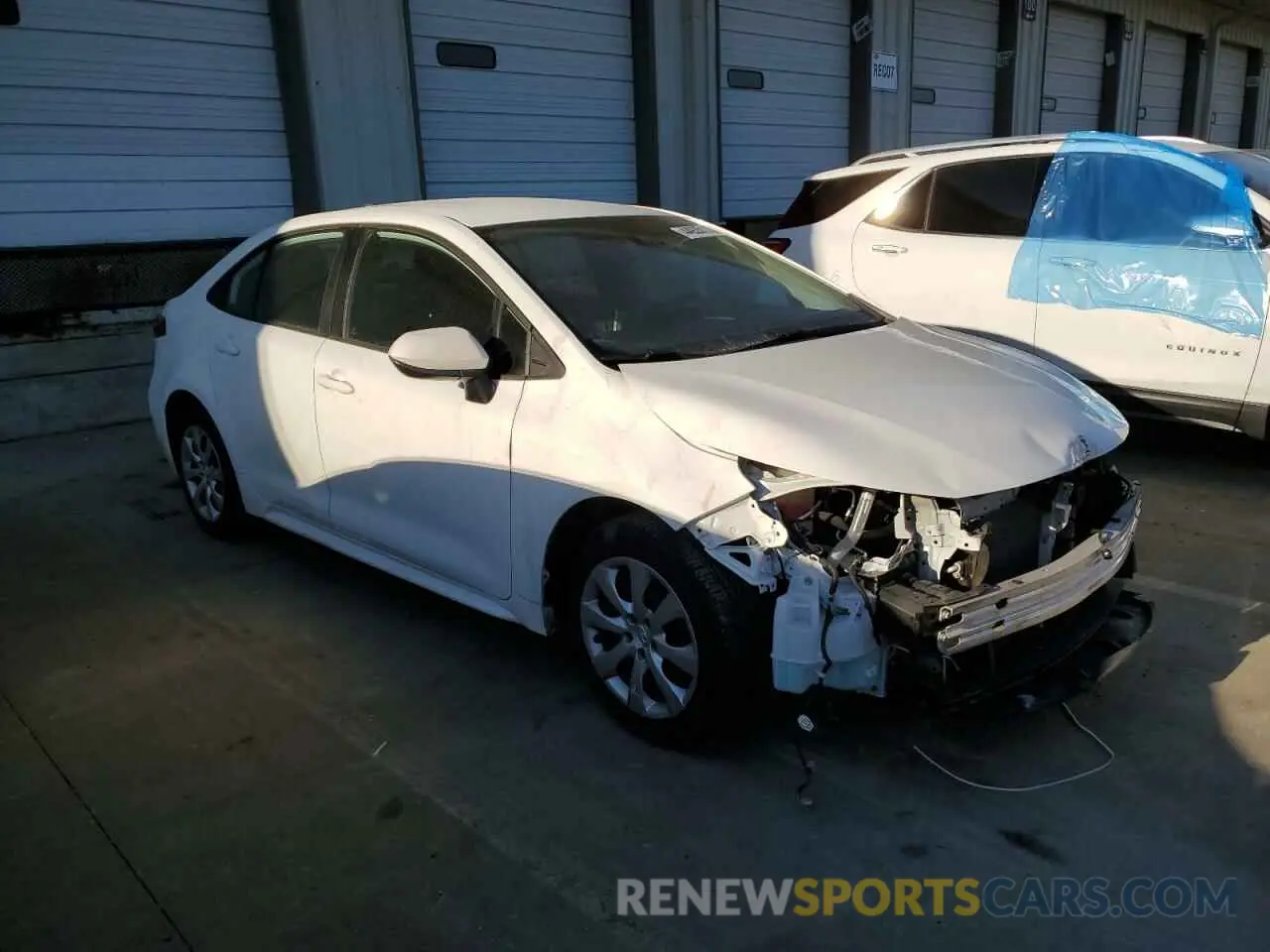 4 Photograph of a damaged car 5YFEPRAE2LP039425 TOYOTA COROLLA 2020