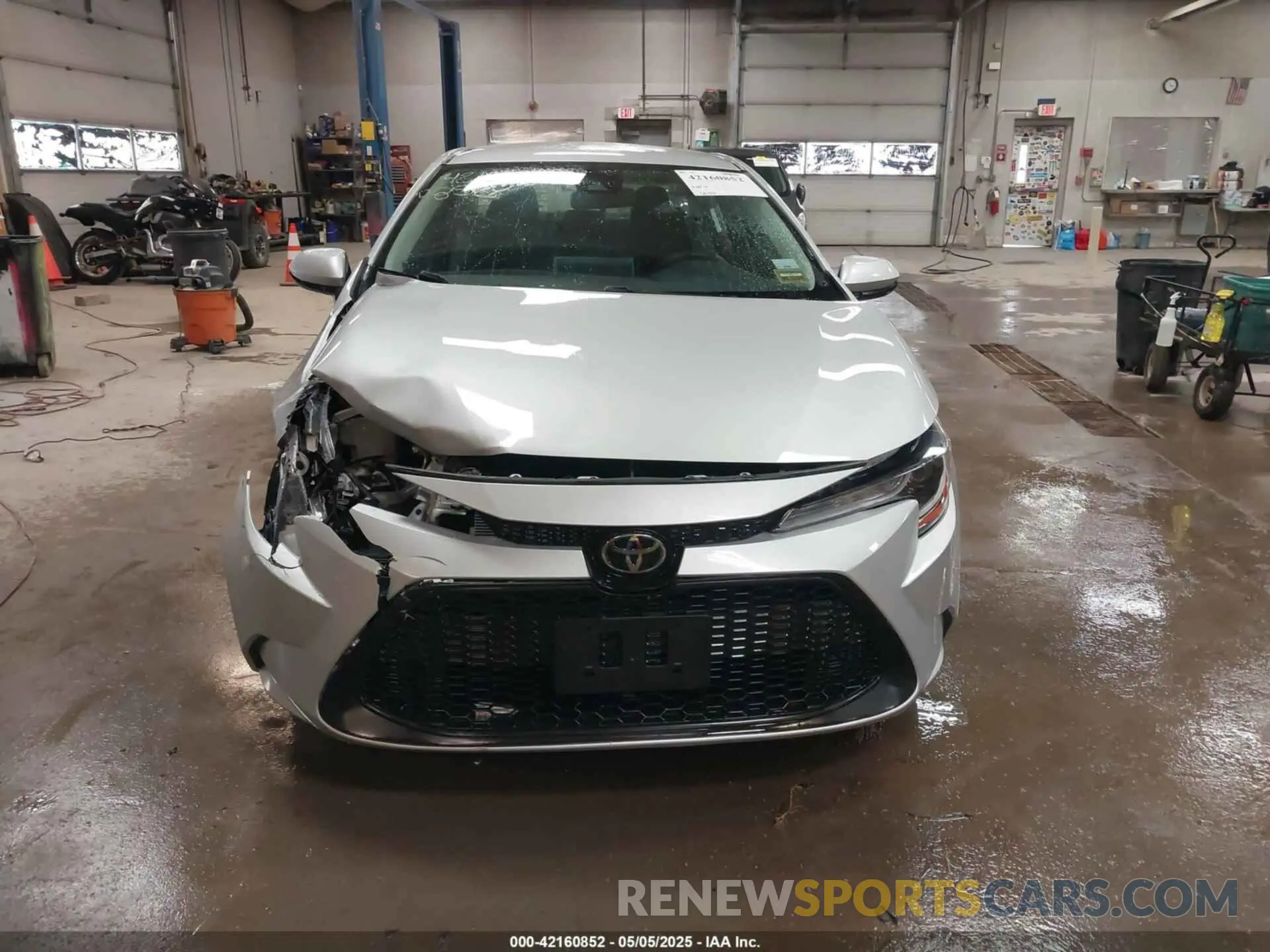 12 Фотография поврежденного автомобиля 5YFEPRAE2LP046679 TOYOTA COROLLA 2020