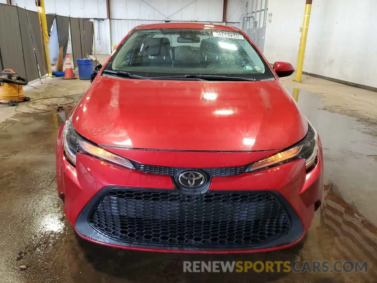 5 Photograph of a damaged car 5YFEPRAE2LP057603 TOYOTA COROLLA 2020