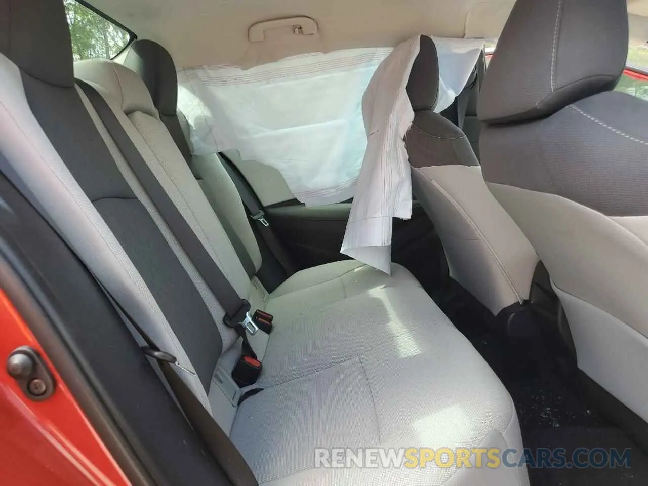 6 Фотография поврежденного автомобиля 5YFEPRAE2LP059531 TOYOTA COROLLA 2020