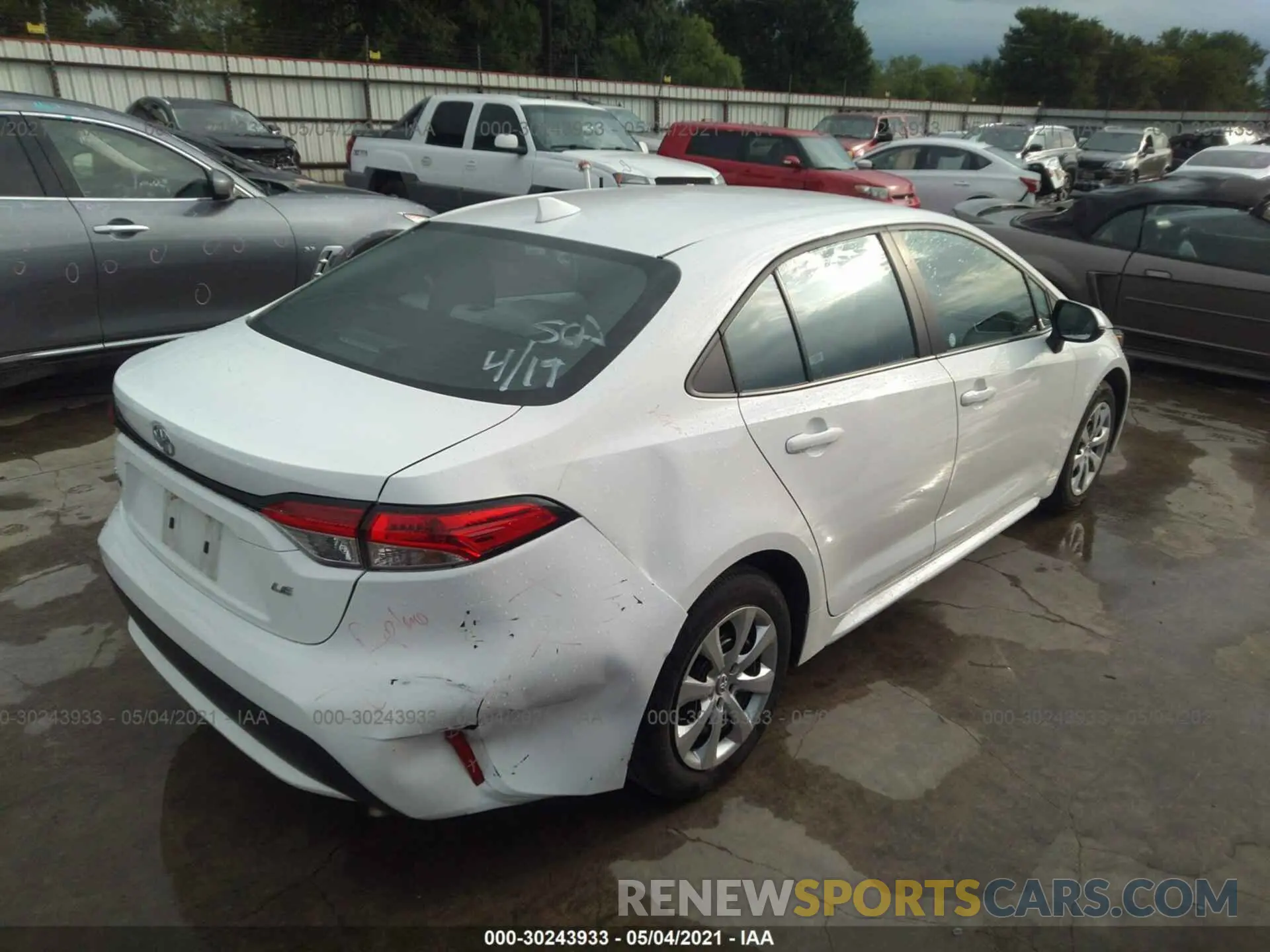 4 Photograph of a damaged car 5YFEPRAE2LP066317 TOYOTA COROLLA 2020