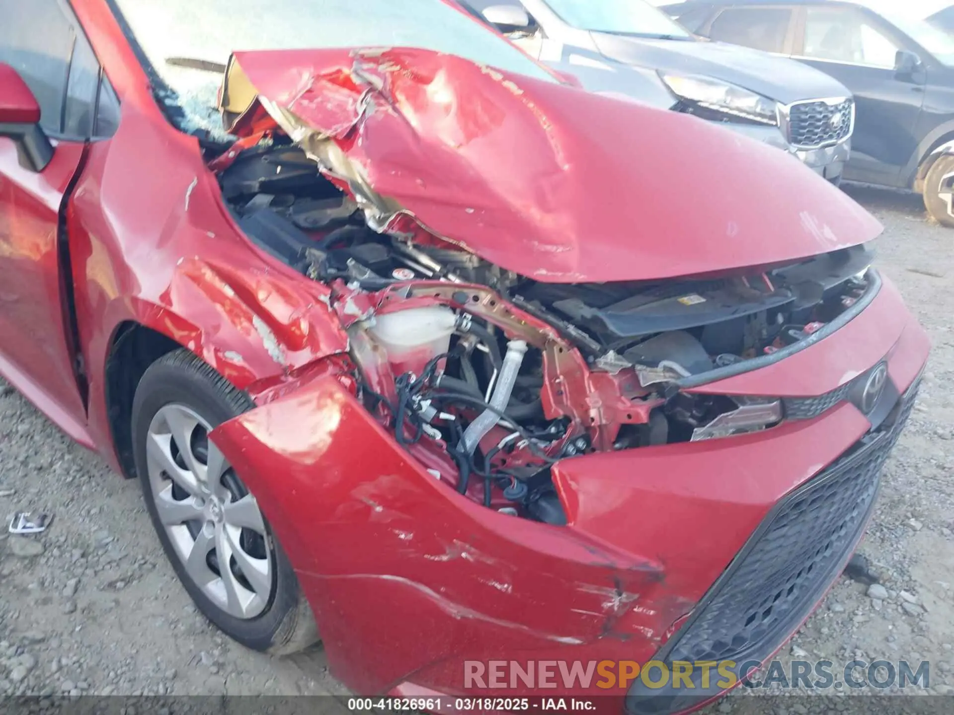 6 Photograph of a damaged car 5YFEPRAE2LP066589 TOYOTA COROLLA 2020