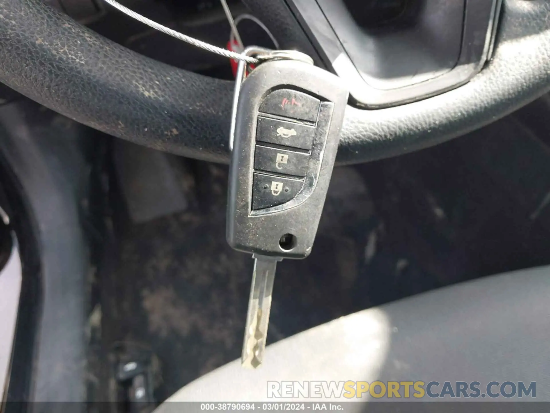 11 Фотография поврежденного автомобиля 5YFEPRAE2LP087765 TOYOTA COROLLA 2020