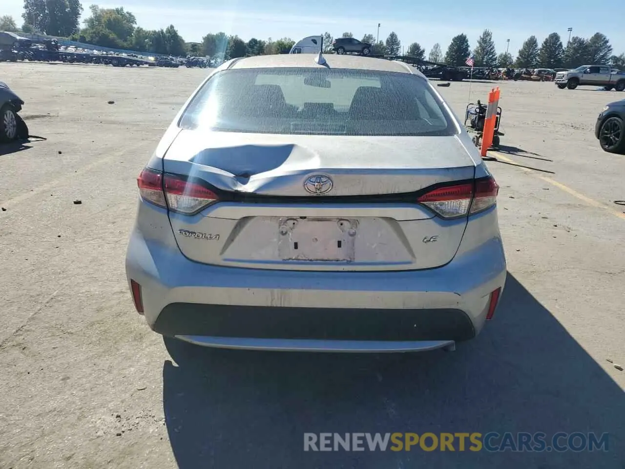 6 Photograph of a damaged car 5YFEPRAE2LP093226 TOYOTA COROLLA 2020