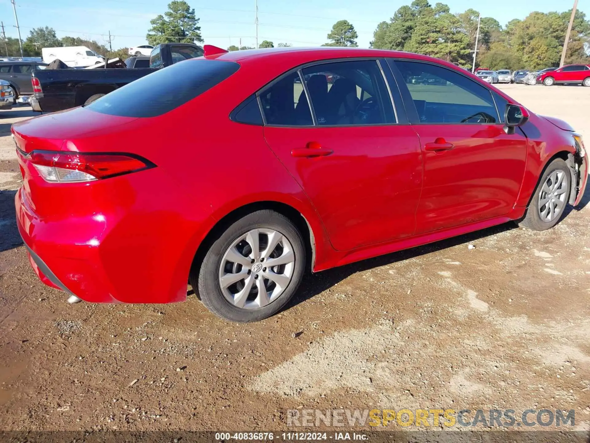 4 Photograph of a damaged car 5YFEPRAE2LP099401 TOYOTA COROLLA 2020