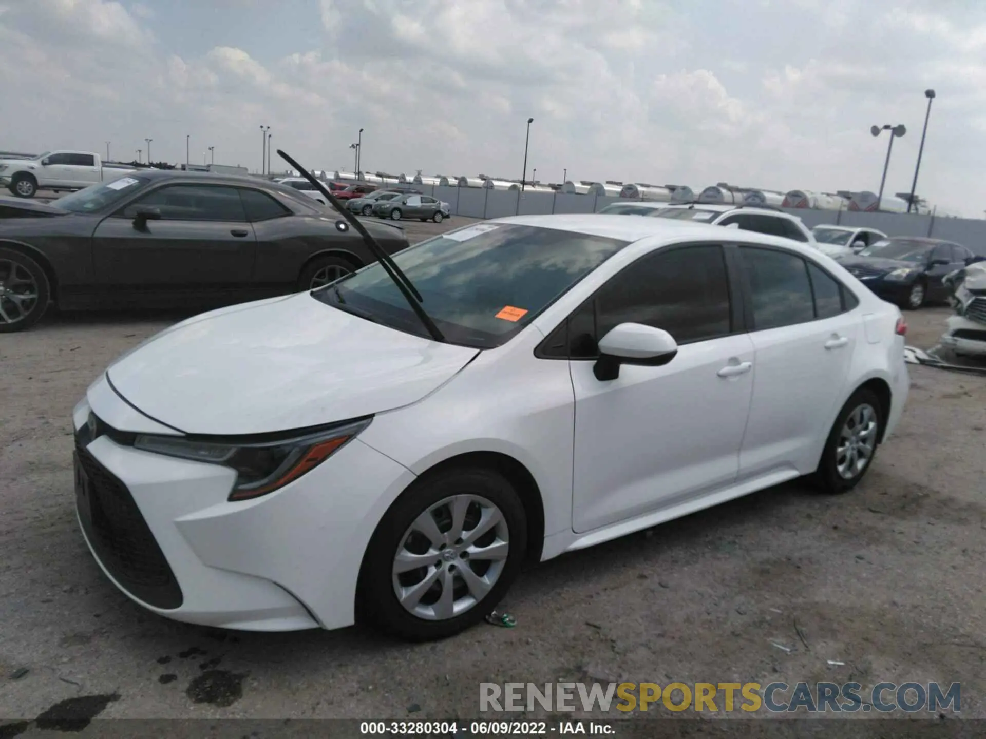 2 Фотография поврежденного автомобиля 5YFEPRAE2LP104130 TOYOTA COROLLA 2020