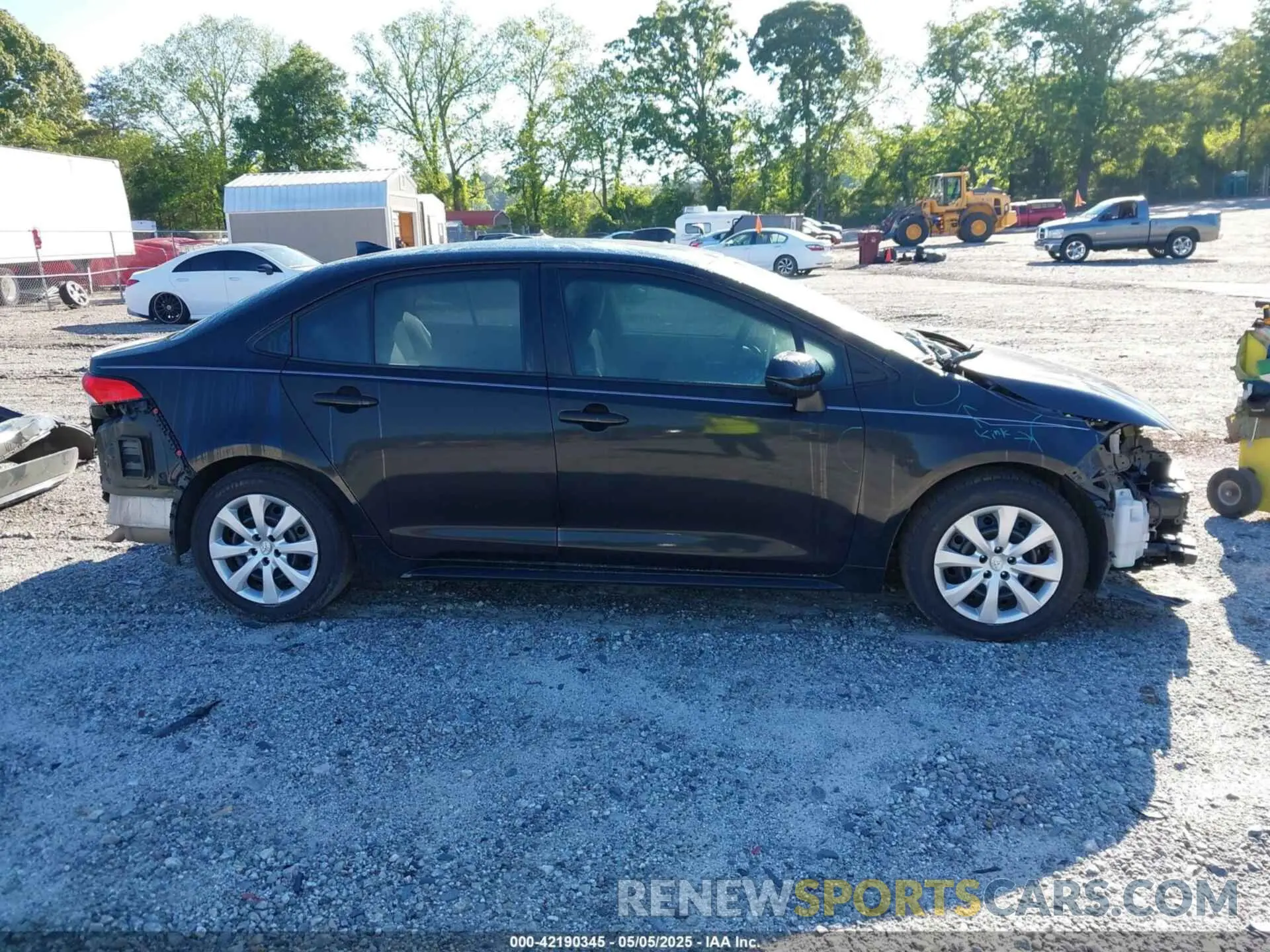 14 Photograph of a damaged car 5YFEPRAE2LP110526 TOYOTA COROLLA 2020
