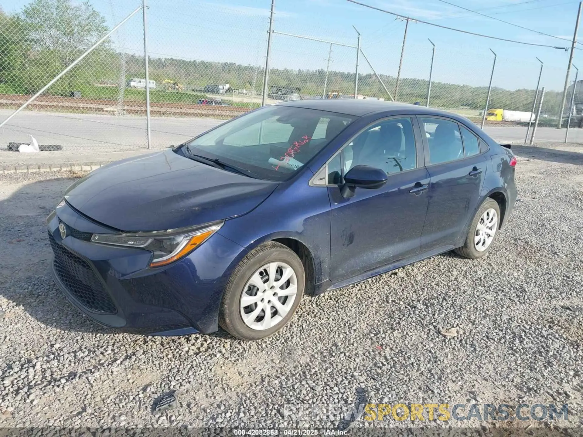 2 Photograph of a damaged car 5YFEPRAE2LP110672 TOYOTA COROLLA 2020