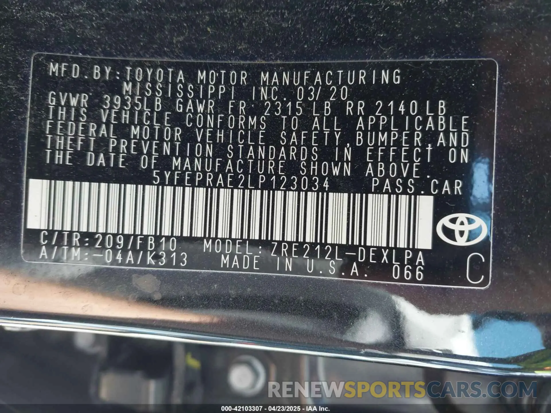 9 Photograph of a damaged car 5YFEPRAE2LP123034 TOYOTA COROLLA 2020
