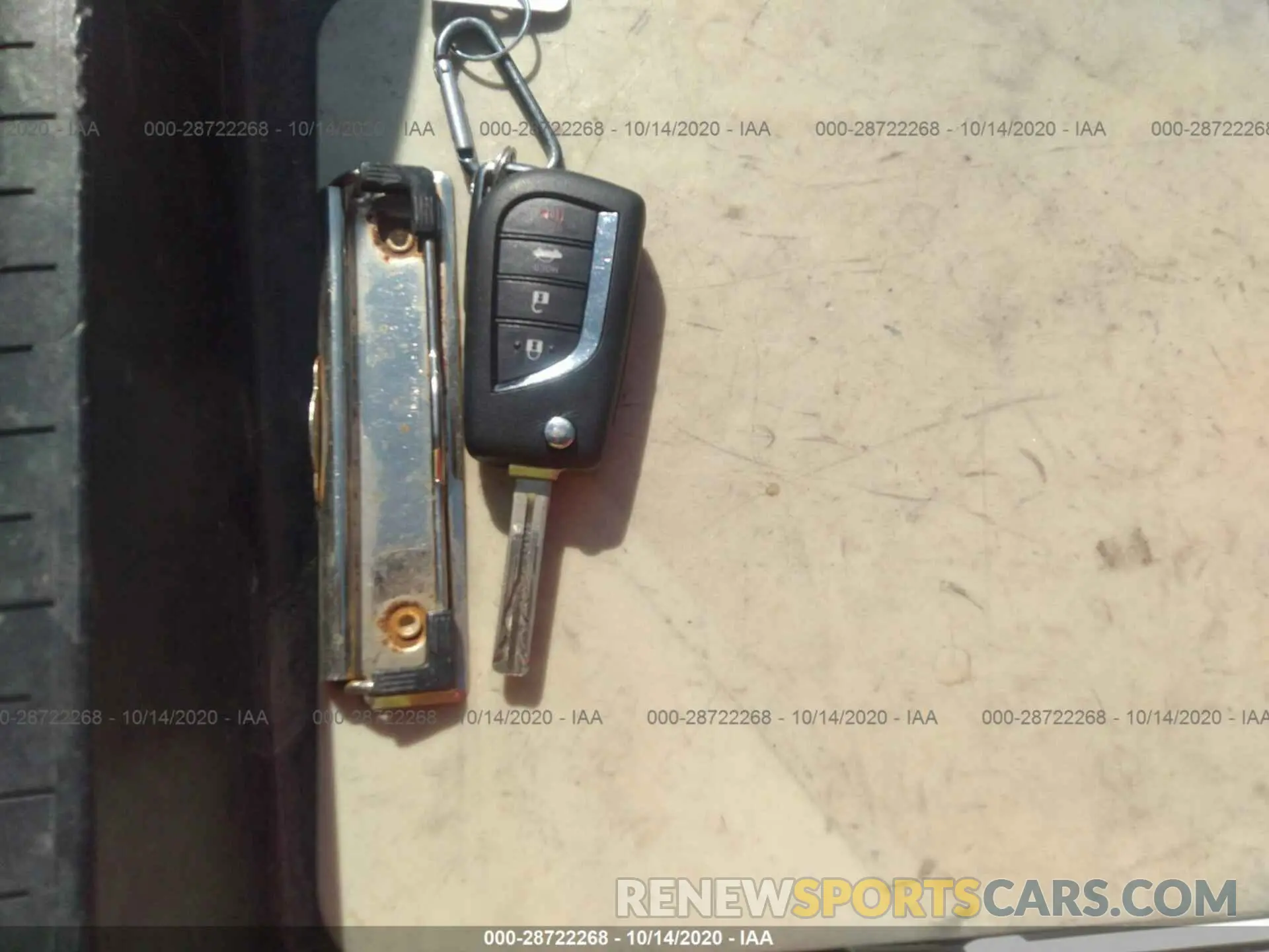 11 Photograph of a damaged car 5YFEPRAE2LP124958 TOYOTA COROLLA 2020