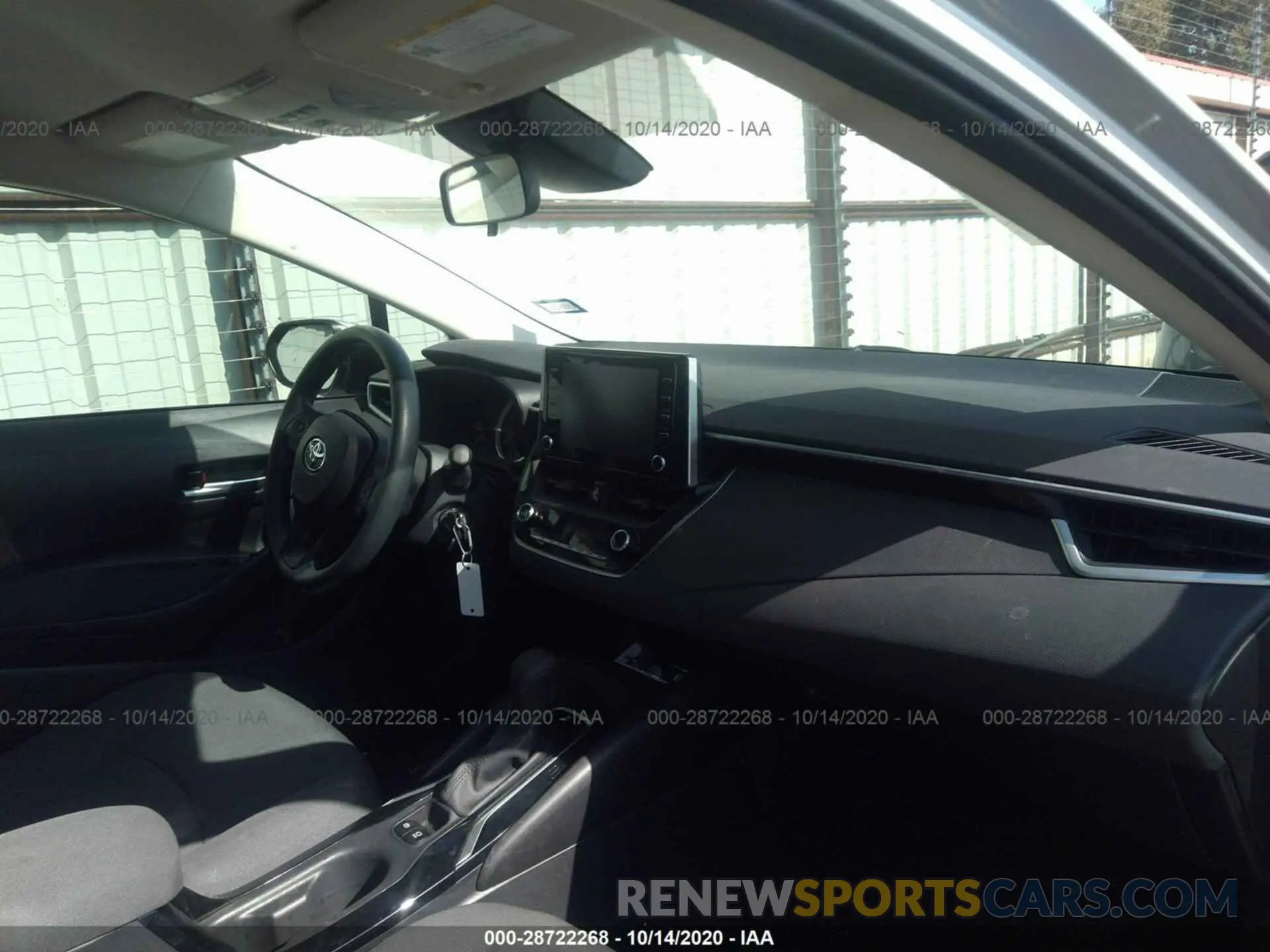 5 Photograph of a damaged car 5YFEPRAE2LP124958 TOYOTA COROLLA 2020