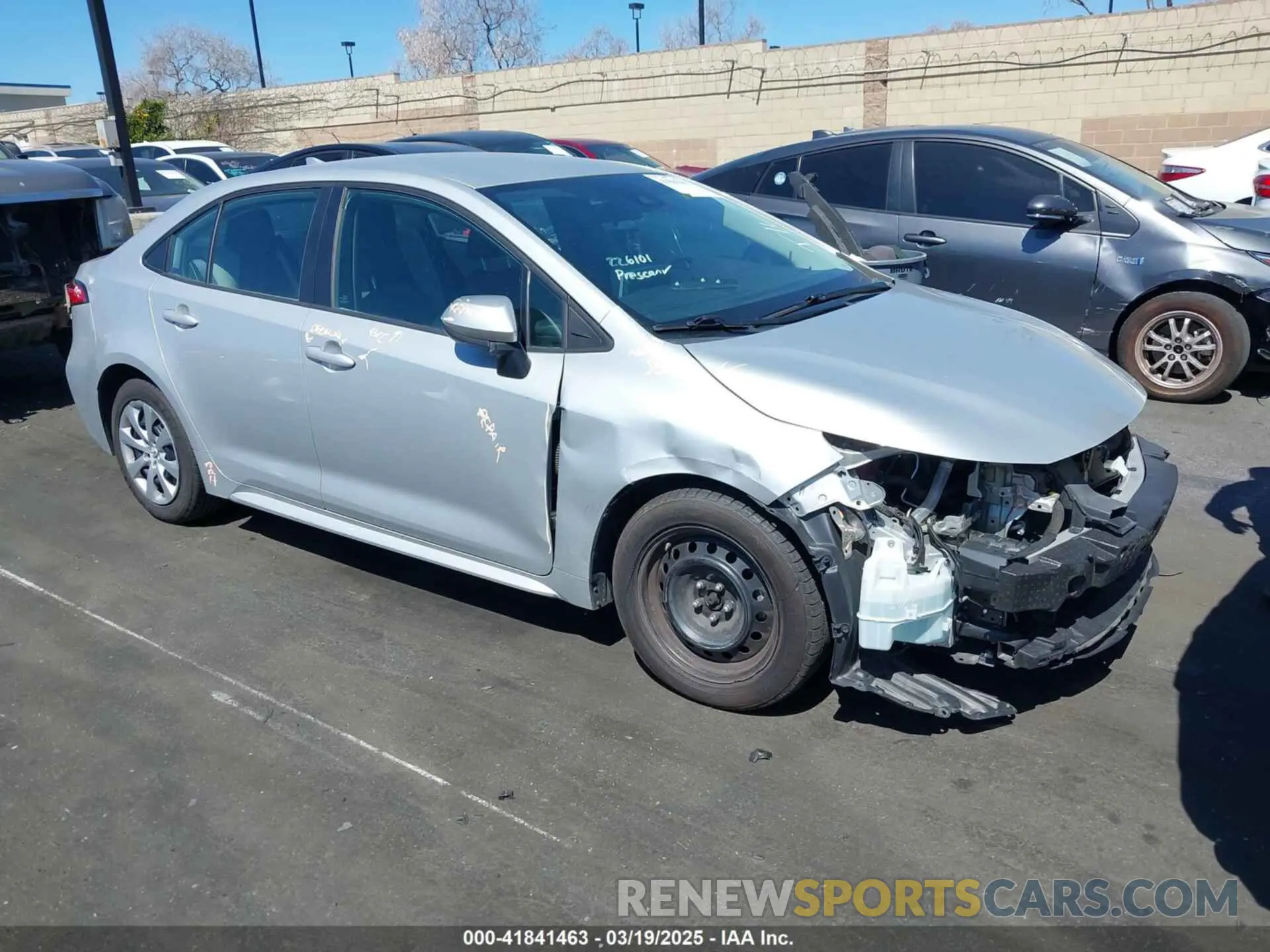 1 Photograph of a damaged car 5YFEPRAE3LP030314 TOYOTA COROLLA 2020