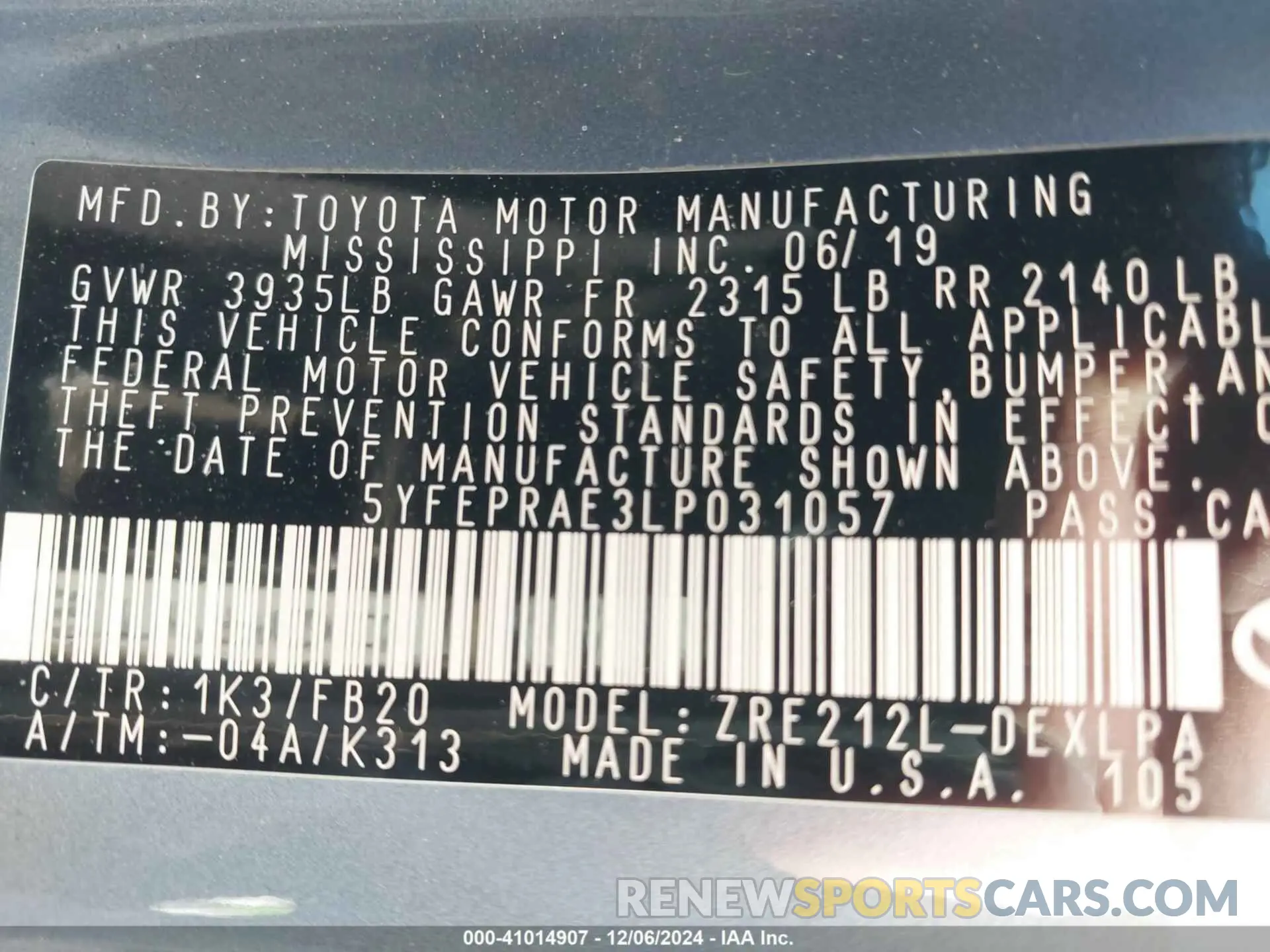 9 Photograph of a damaged car 5YFEPRAE3LP031057 TOYOTA COROLLA 2020