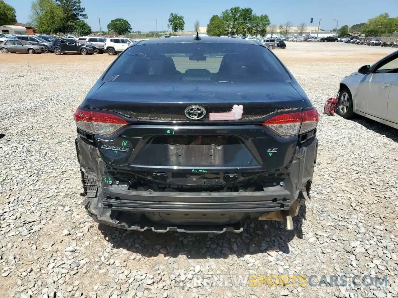 6 Photograph of a damaged car 5YFEPRAE3LP034623 TOYOTA COROLLA 2020
