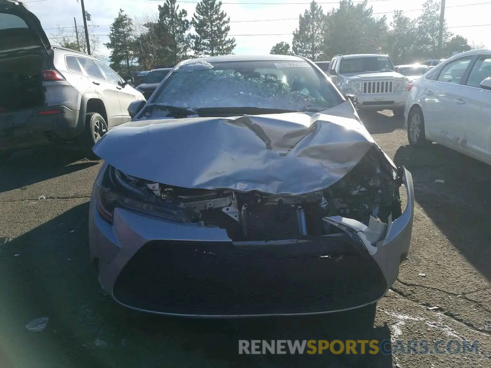 9 Photograph of a damaged car 5YFEPRAE3LP037988 TOYOTA COROLLA 2020