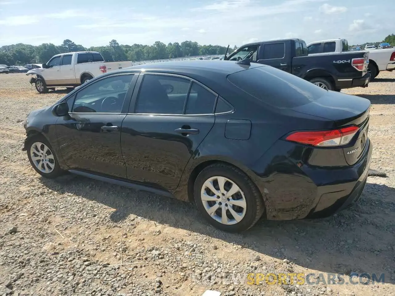 2 Photograph of a damaged car 5YFEPRAE3LP056105 TOYOTA COROLLA 2020
