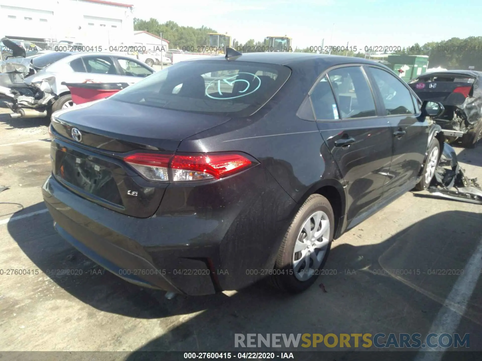 4 Photograph of a damaged car 5YFEPRAE3LP064284 TOYOTA COROLLA 2020