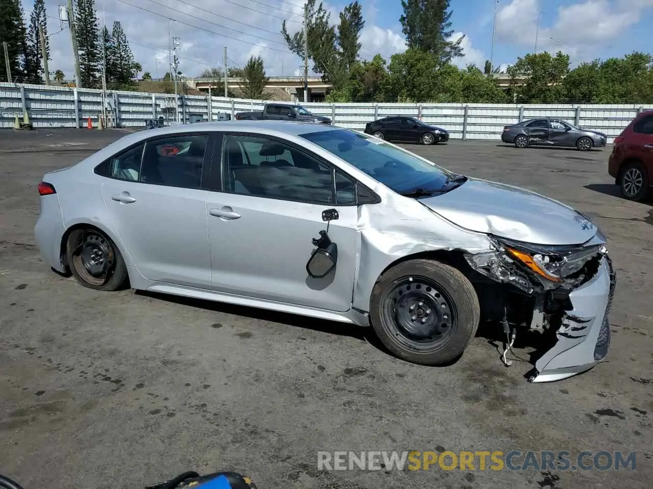 4 Фотография поврежденного автомобиля 5YFEPRAE3LP066925 TOYOTA COROLLA 2020