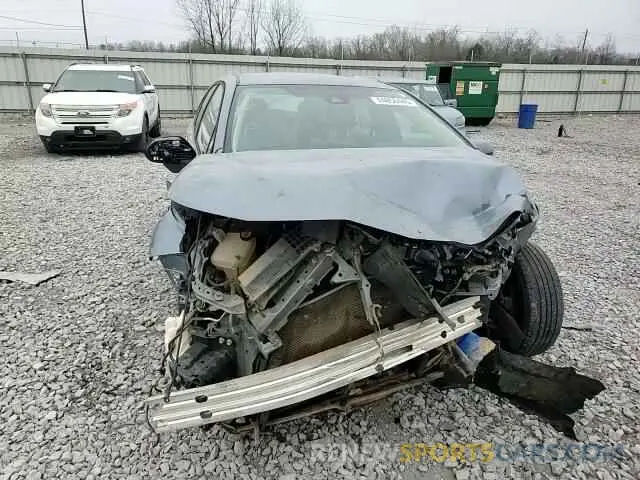10 Photograph of a damaged car 5YFEPRAE3LP089041 TOYOTA COROLLA 2020