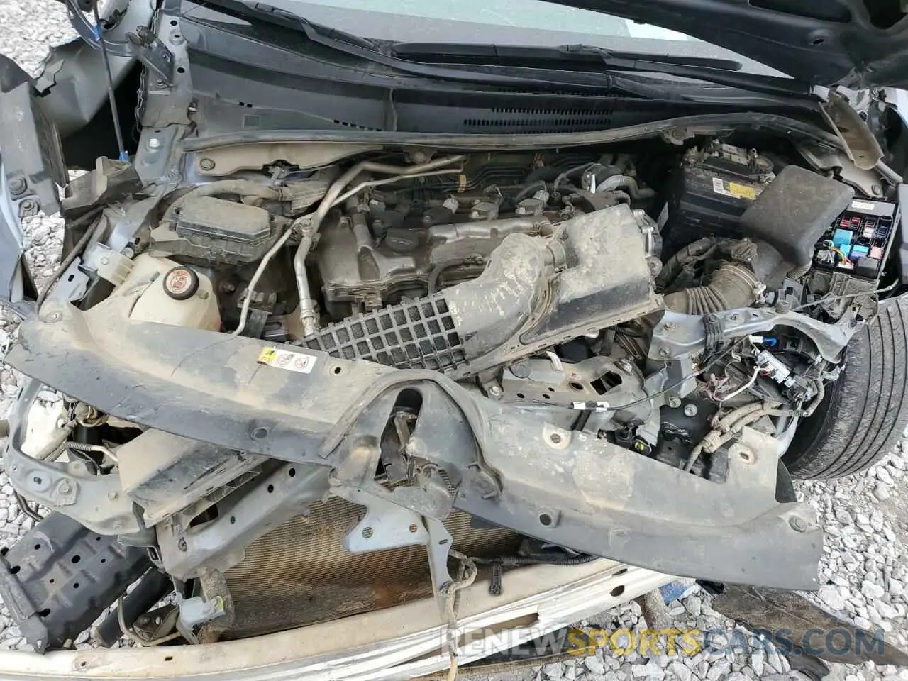 13 Photograph of a damaged car 5YFEPRAE3LP089041 TOYOTA COROLLA 2020