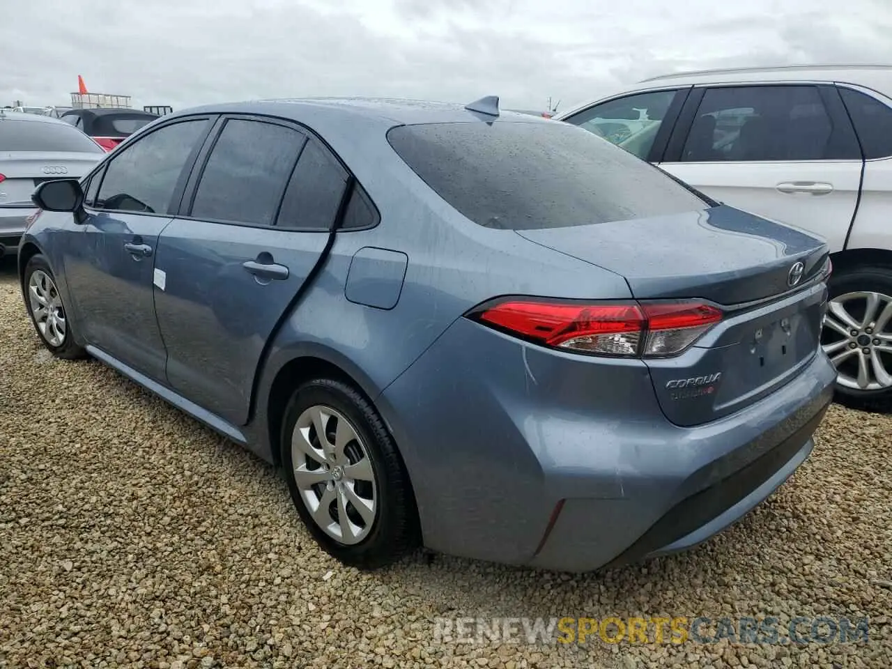 2 Photograph of a damaged car 5YFEPRAE3LP091419 TOYOTA COROLLA 2020