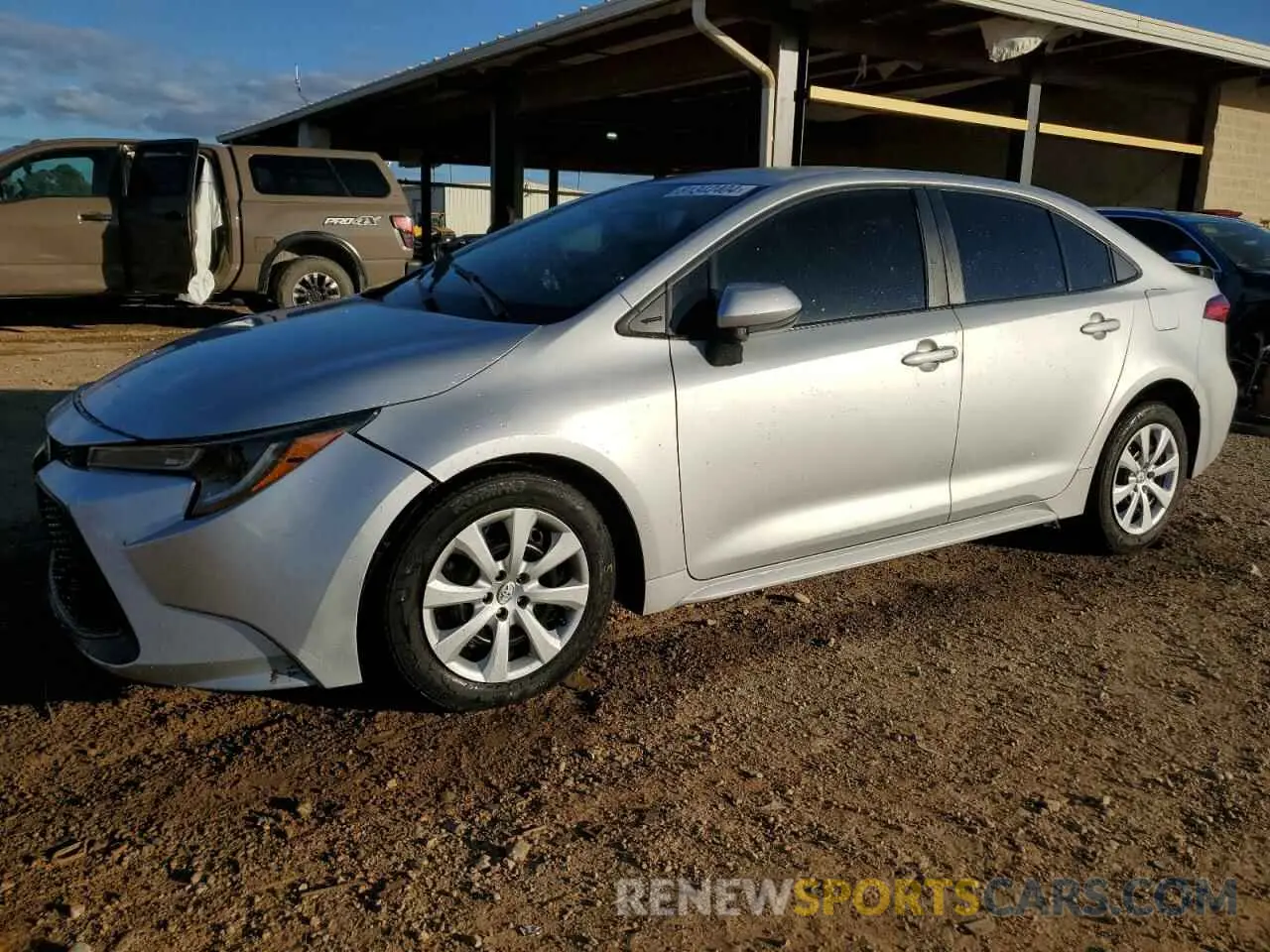 1 Photograph of a damaged car 5YFEPRAE3LP095986 TOYOTA COROLLA 2020