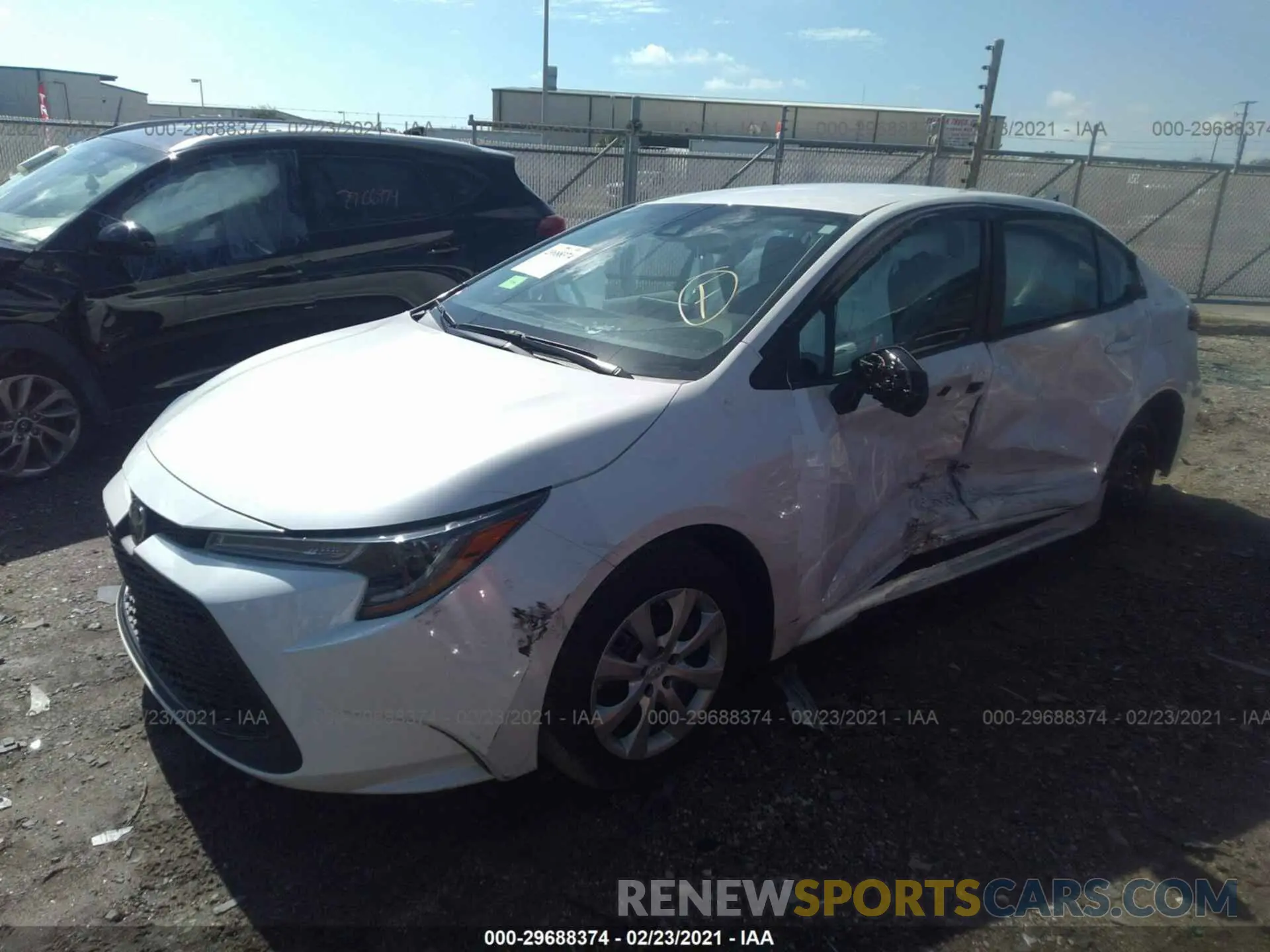 2 Photograph of a damaged car 5YFEPRAE3LP109434 TOYOTA COROLLA 2020