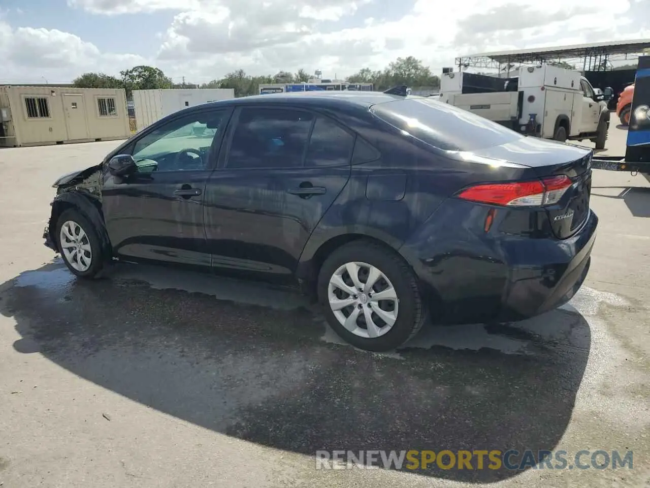 2 Photograph of a damaged car 5YFEPRAE3LP121230 TOYOTA COROLLA 2020