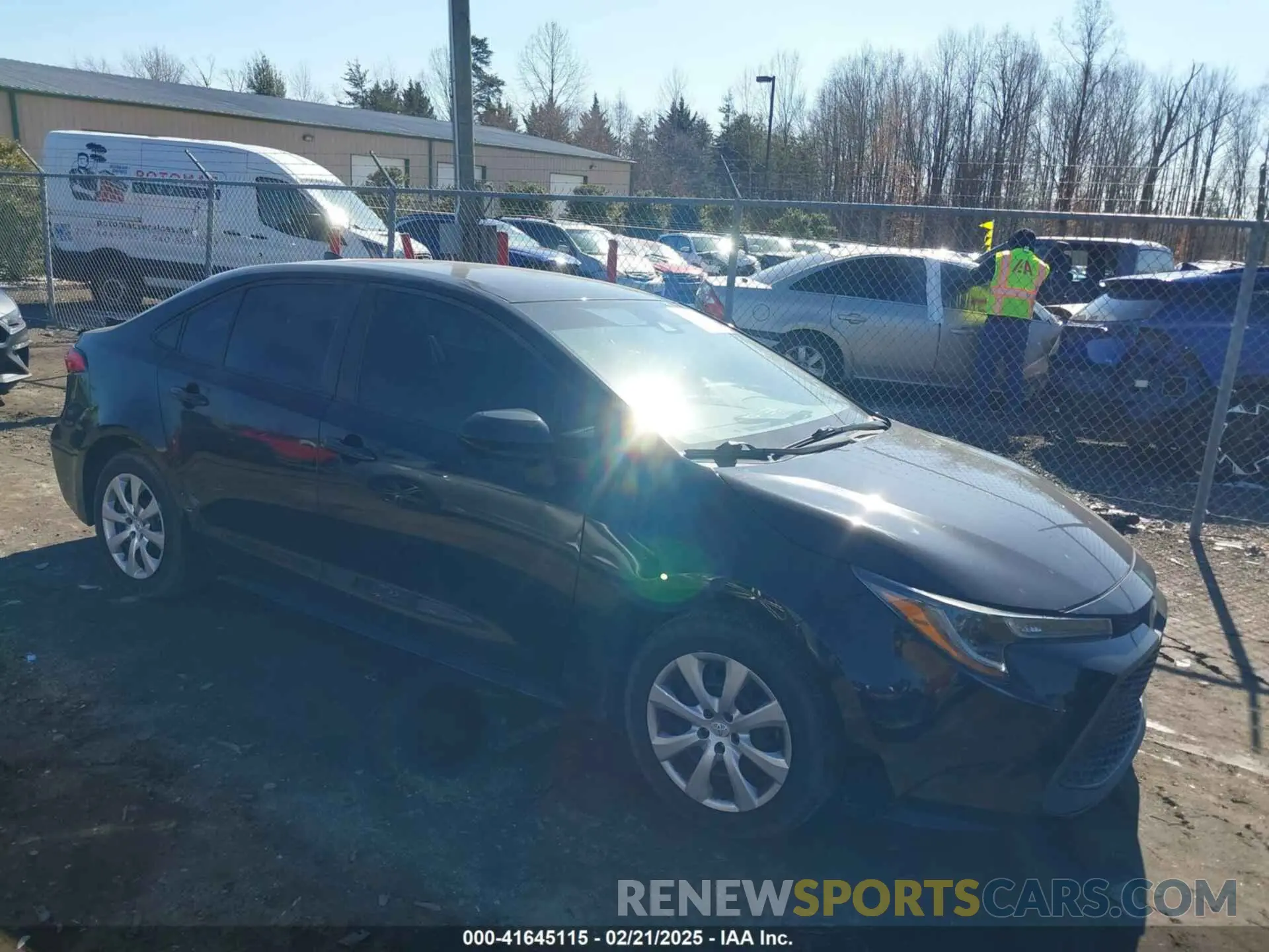 1 Photograph of a damaged car 5YFEPRAE3LP126010 TOYOTA COROLLA 2020