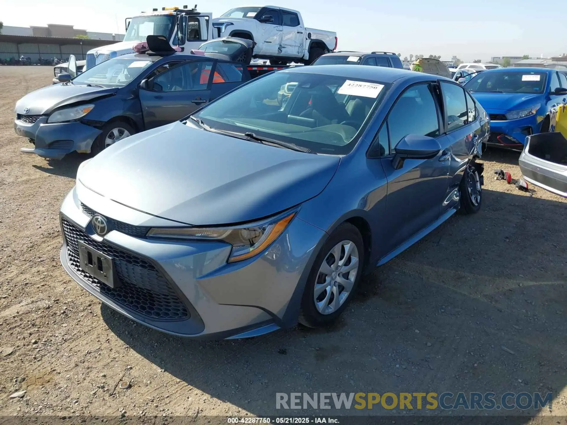 2 Photograph of a damaged car 5YFEPRAE3LP139033 TOYOTA COROLLA 2020