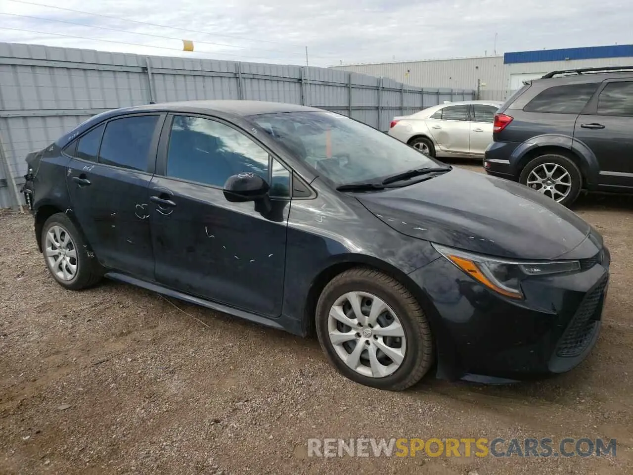 4 Photograph of a damaged car 5YFEPRAE3LP141090 TOYOTA COROLLA 2020