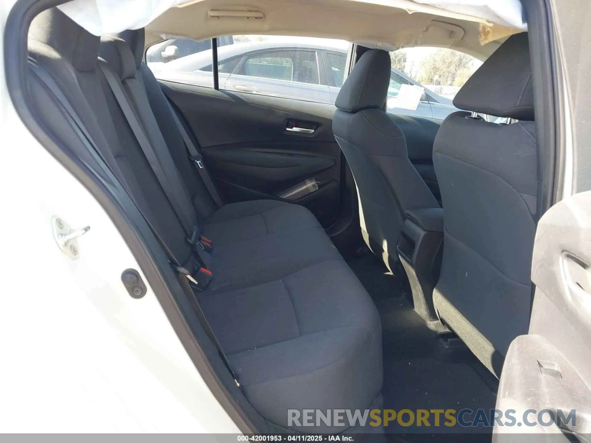 8 Фотография поврежденного автомобиля 5YFEPRAE4LP012856 TOYOTA COROLLA 2020