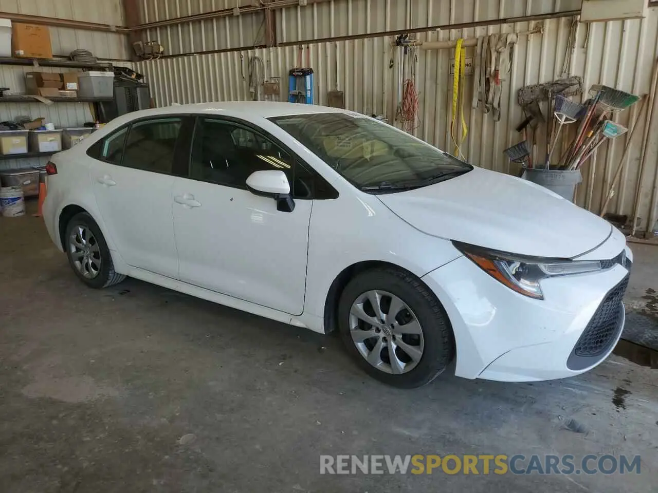 4 Фотография поврежденного автомобиля 5YFEPRAE4LP025574 TOYOTA COROLLA 2020