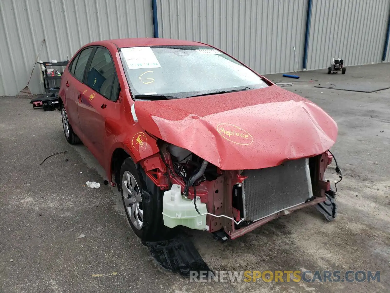 1 Photograph of a damaged car 5YFEPRAE4LP035912 TOYOTA COROLLA 2020